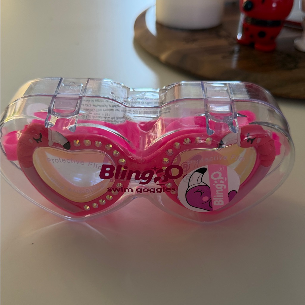 Nwt Child Swim Goggles